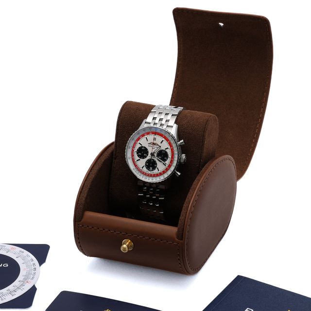 Breitling Navitimer B01 Chronograph 43 AB0138 Image 6